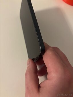 Prodám iPhone 13 128gb - 6