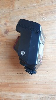 Blesk Nikon Speedlight SB-22 - 6