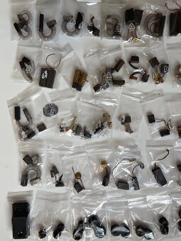 Uhlíky mix různých typů - 6