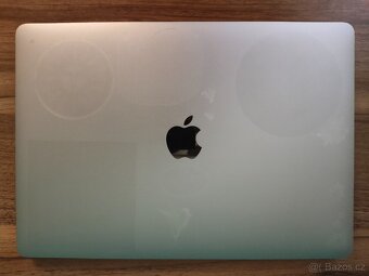 MacBook Pro 2018 | i5 • 8GB • 256GB SSD - 6