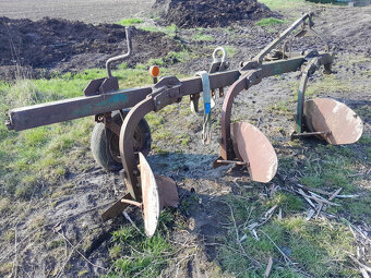 Pluh roudnický 3 radličný - 6