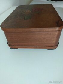 Starožitná dřevěná kazeta s intarzií - 6
