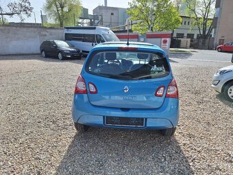 Renault Twingo 1.2i 16V 55KW S.Kniha, Polokabriolet , Klima - 6