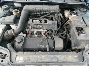 Renault Safrane - 6