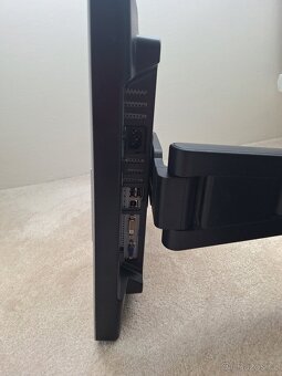 Monitor HP L1940T 19 " barevný - 6