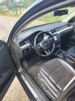 Škoda Superb 125kw top stav - 6
