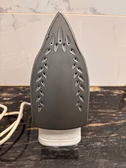 Napařovací žehličky Philips GC 2510 - 6
