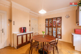 Prodej rodinného domu, 269 m², Jesenice, ul. Zahradní - 6