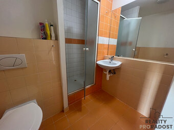 Pronájem bytu 2+kk s lodžií v Hodoníně, byt 2+kk+lodžie Hodo - 6