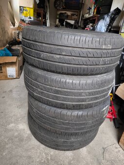 Kumho 185/60 R15 94H - 6