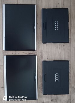 Tablety Audi Q7 s držáky do sedadel - 6