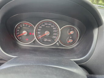 Honda CIVIC 1,4 - 6