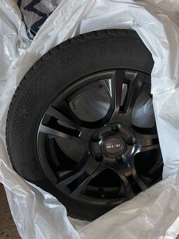 Platin 6,5J x 16 ET 48 + Zimní Continental 205/55/16 - 6