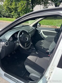 Dacia Sandero - 6
