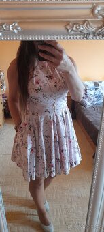 Closet květinové šaty s kapsami - 6