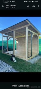 Dřevěný kotec pro psa s boudou. - 6