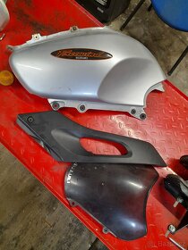 Suzuki 650 xf freewind - 6