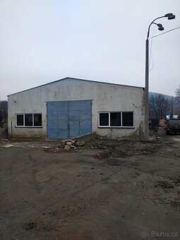 Pronájem výrobní haly - 537 m2 - 6