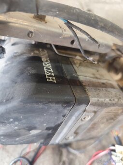 Nezávislé topení - HYDRONIC 4kw - 6