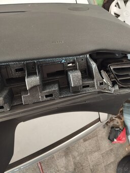 Prodám díly na Citroen  C3 2010-2016 - 6