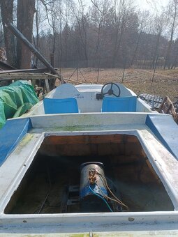 Elektrický motorový člun - 6