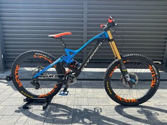 Carbon sjezd bike DH kolo Mondraker SUMMUM karbon Fox40 DHX2 - 6