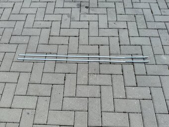 Volha Gaz 21, nové přední lišty ploutve předních blatníků - 6