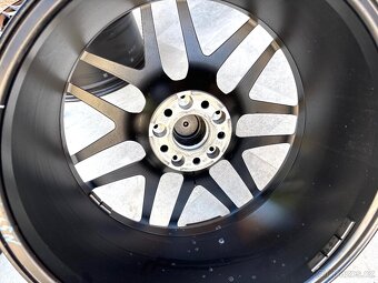 Mercedes R19 AMG Alu kola 5x112 cla45s Cla45s 19” - 6