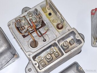 Velké nabíjecí regulátory 12V 500W. 2 najednou. - 6