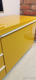 tv stolek IKEA BESTA - 6