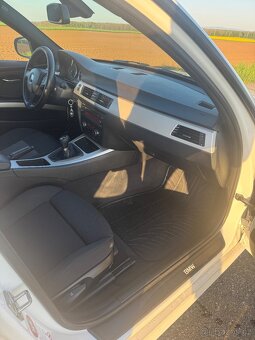 BMW E90 320d 135kw - 6