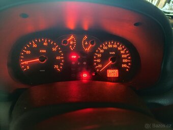 Renault Thalia 1.4 55Kw - 6