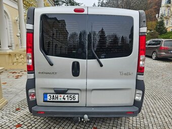 Renault Trafic Passenger 2.0 dCi 66 kW 2013, 9 míst ODP. DPH - 6