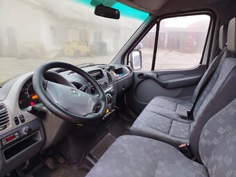 Mercedes Sprinter 413CDi 20+1 - 6