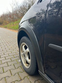 VW Touran Cross 1.9 TDI - díly z vozu - 6