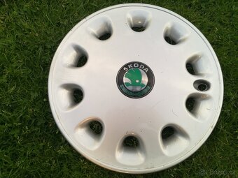 Poklice 13" ŠKODA Felicia GLXi (8 ks) - 6