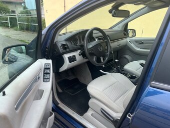 Mercedes-Benz B 180 - 6