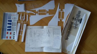 Starý velký plastikový model letadla TU 144 NDR 1972 - 6