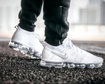 NIKE Air VaporMax Flyknit 2.0 "Triple White" - 6