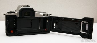 Canon EOS 300 Kit - 6