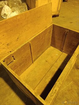 Historická malovaná truhla - 6