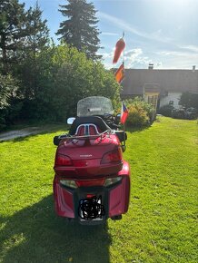 Honda GOLDWING - 6