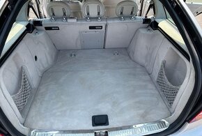 Mercedes-Benz Třídy  C 240 4MATIC - 6