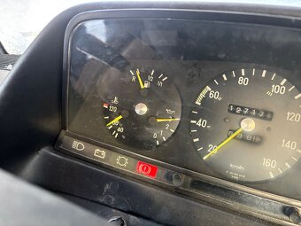 Motor w123 200D - 6