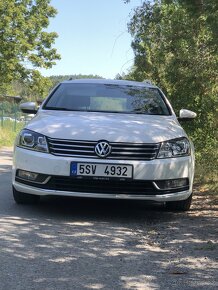Volkswagen Passat VARIANT 2,0 TDI Highline/DSG/Kůže/ 8/2011 - 6