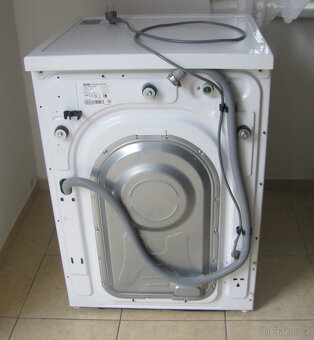 PARNÍ INVERTOROVÁ PRAČKA SAMSUNG - 7kg - 1400ot./min - 6