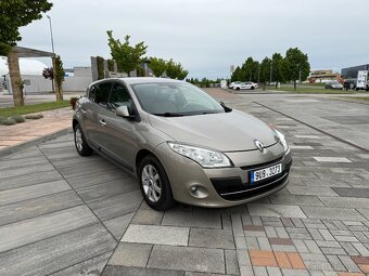 Renault Megane - 2011 - 1.4i 96kW benzin - pouze 91.054Km - 6