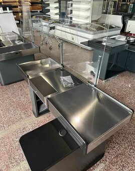 Pokladní boxy bez pojizdného pásu, úžký/široký skluz - 6