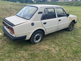 Škoda 105L - 6