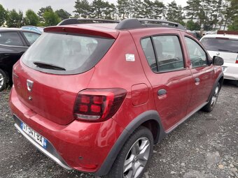 Dacia Sandero 0,9i Stepway - 6